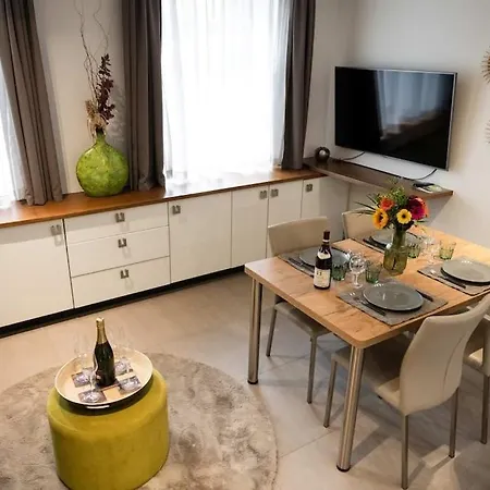La Poivriere In Nieuw Met Gemeenschappelijke Jacuzzi En Sauna *