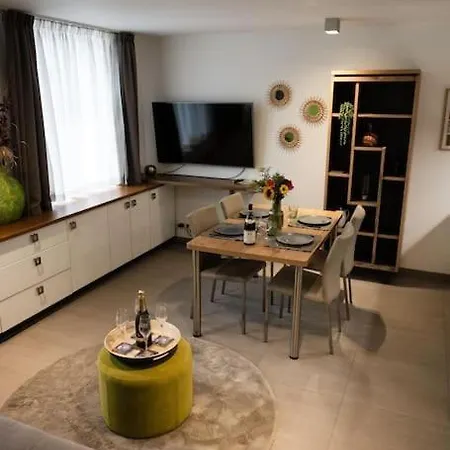 La Poivriere In Nieuw Met Gemeenschappelijke Jacuzzi En Sauna *